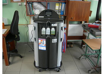 BRAIN BEE CLIMA 9000 - přístroj na servis klimatizací (R134a)