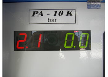 KART PA-10K - přístroj na kontrolu tlaku pneumatiky